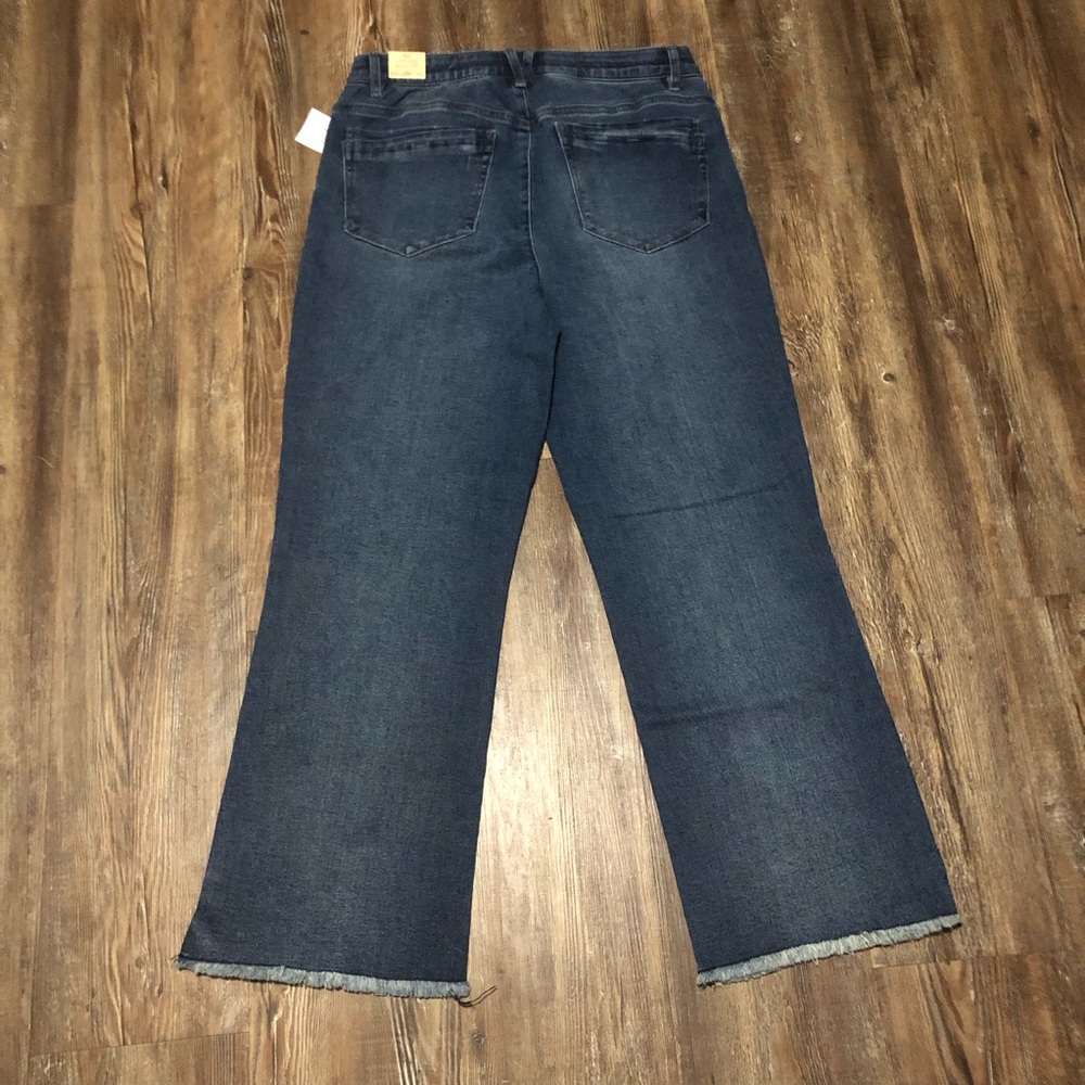Democracy Indigo Wide Leg Jeans - Picture 7 of 8